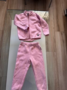 Reima Pink Zip-Up Fleece Jacket and sweatpants for Kids